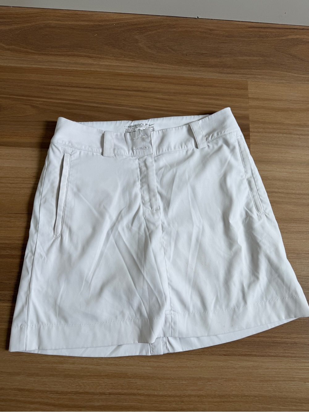 NIKE Women Golf Skort with Front Pockets